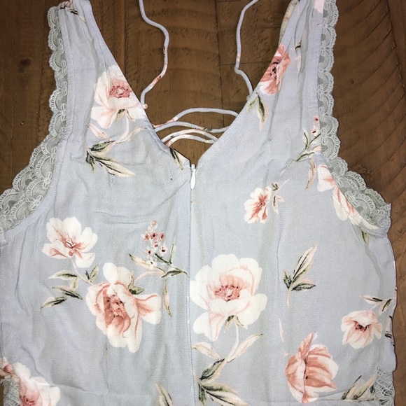 Kendall & Kylie Romper NWOT - Picture 6 of 7